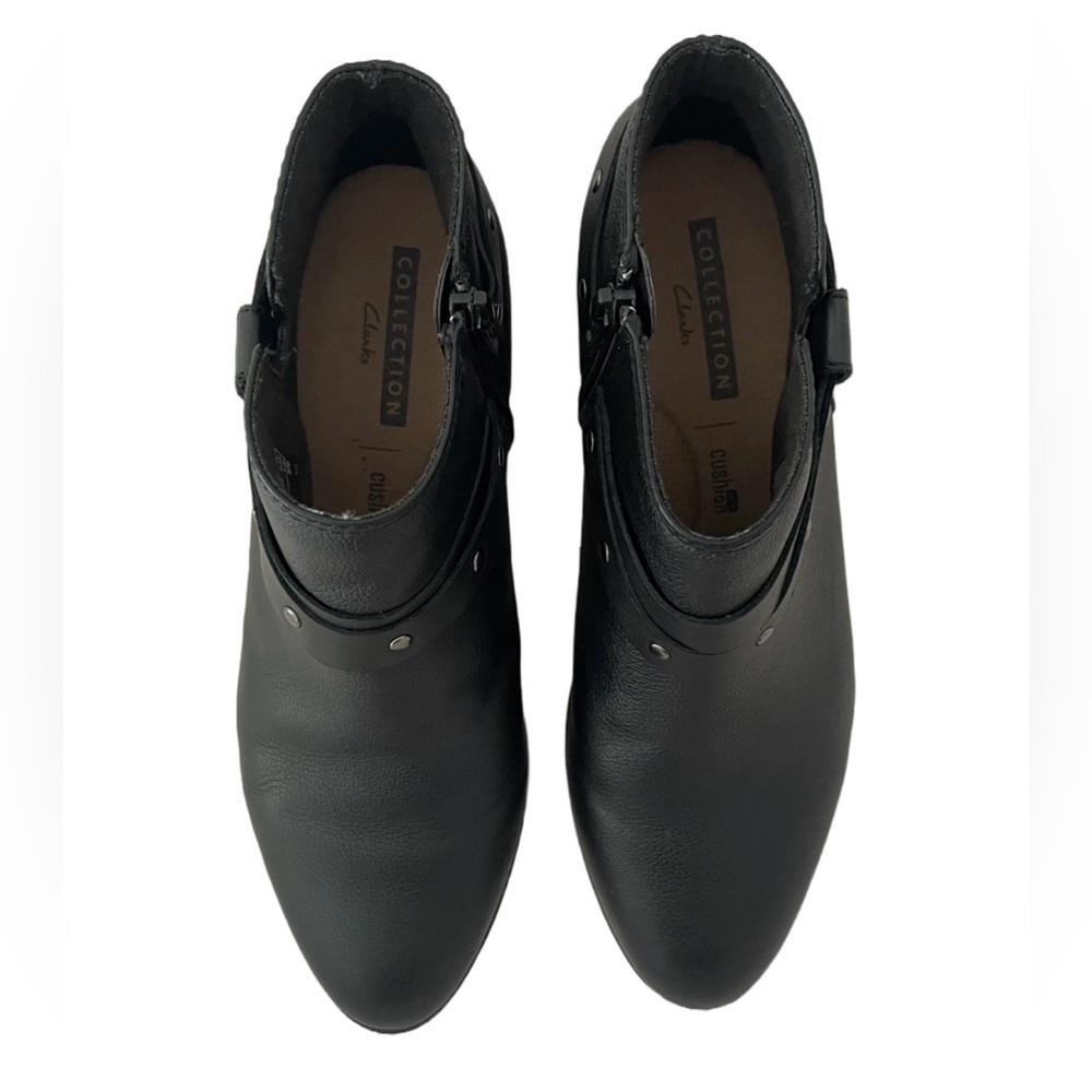 Clarks Cushion Collection Booties - Picture 6 of 9